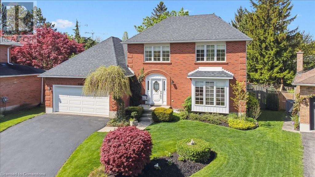 558 Hemingway Place, Waterloo, Ontario  N2T 1Z5 - Photo 2 - 40729139