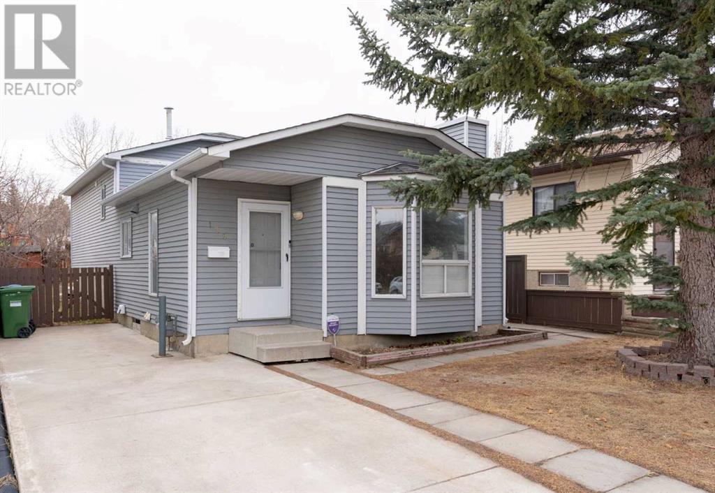 Property at 138 Sandstone Road NW image 1