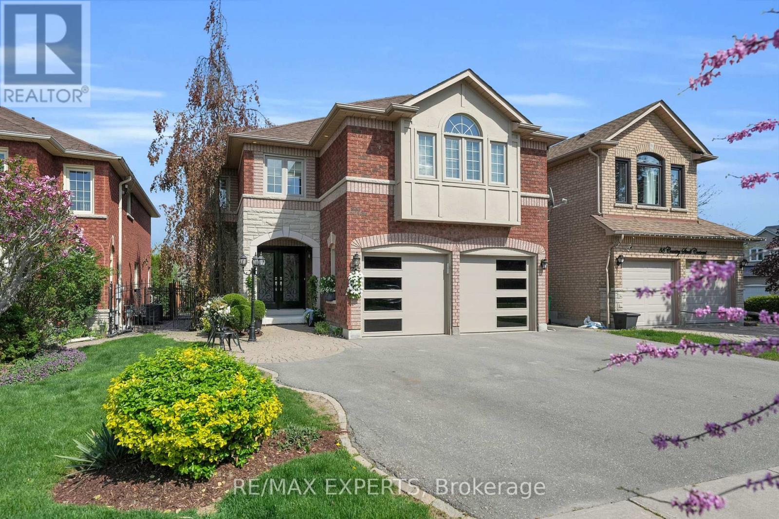 36 COUNTRY STROLL CRESCENT, Caledon, Ontario