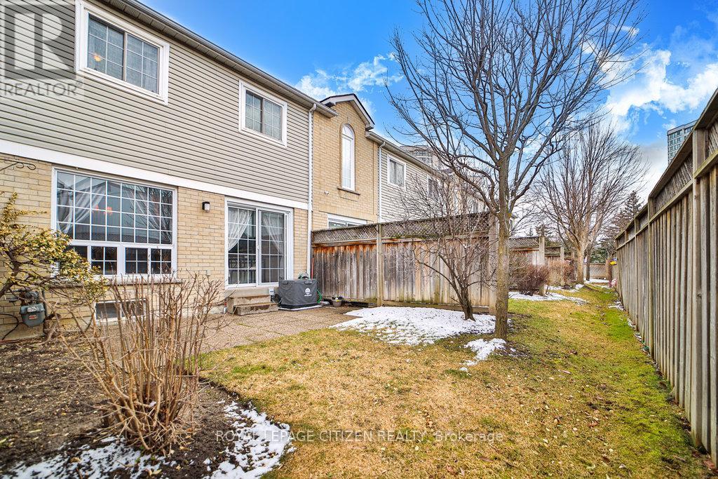 9 Hartnell Square, Brampton (Central Park), Ontario  L6S 5W7 - Photo 39 - W12158181