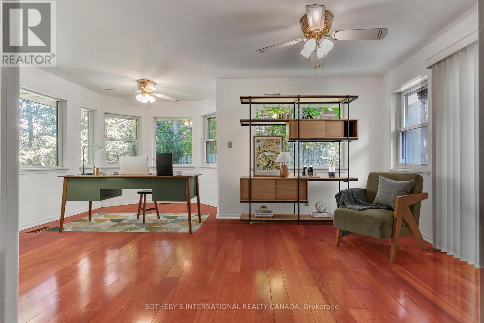 9 Queensborough Crescent, Toronto (Willowridge-Martingrove-Richview), Ontario  M9R 1A1 - Photo 11 - W12158210