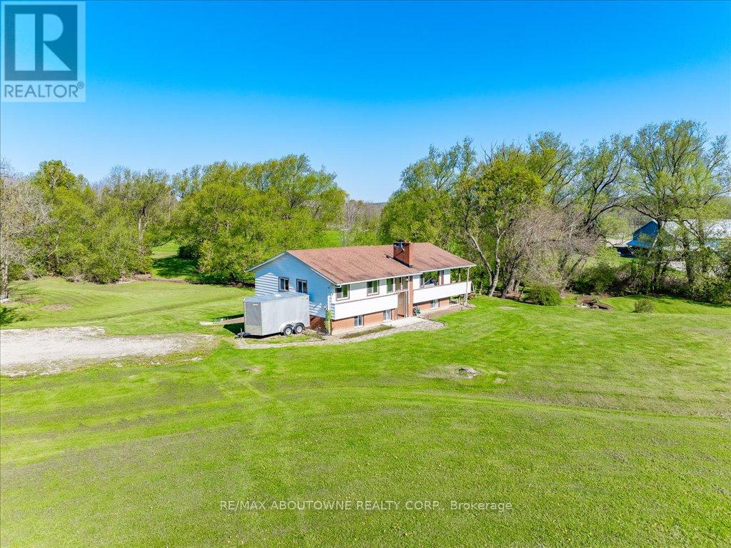 Property at 3029 BRITANNIA ROAD image 4