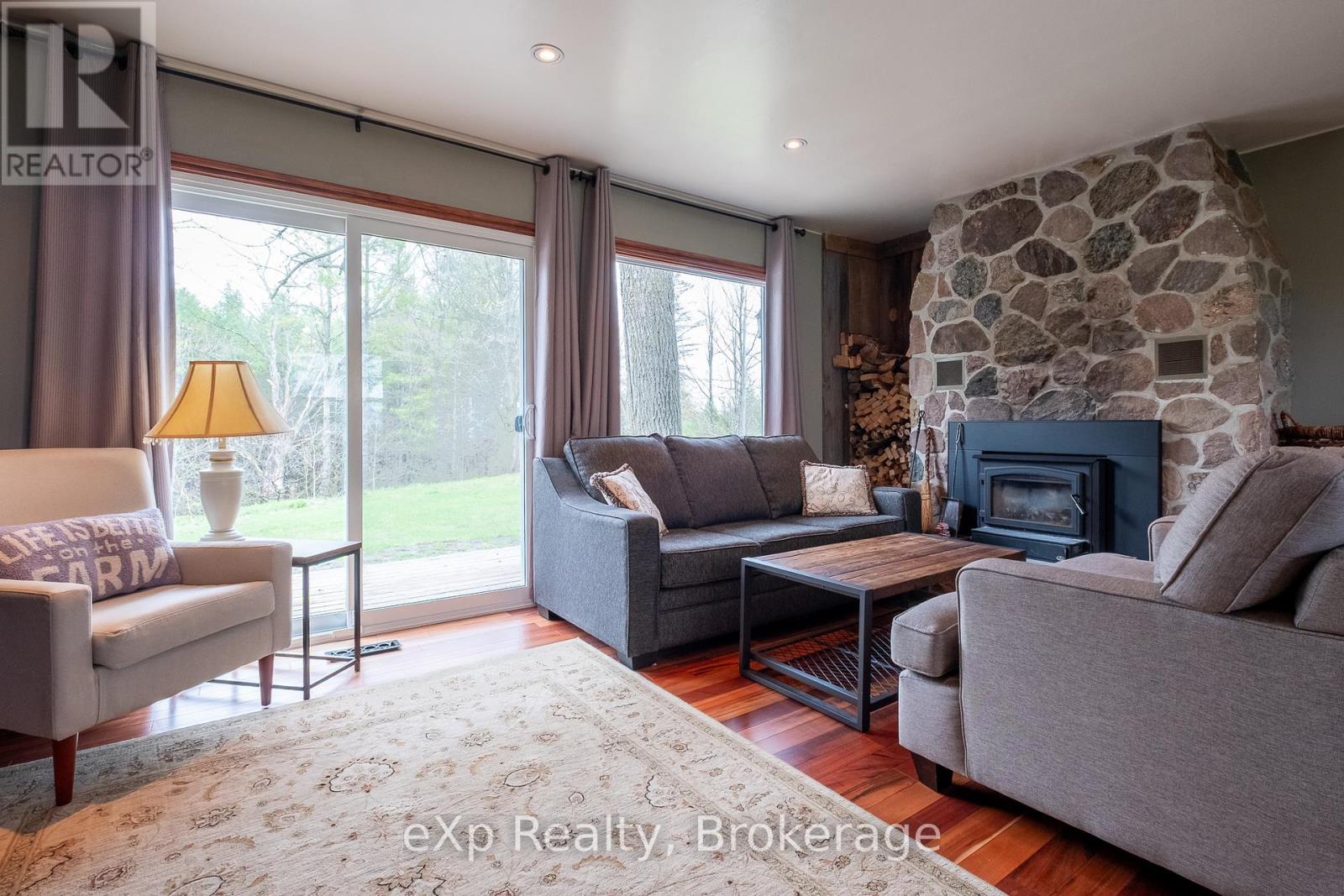 394213 Concession 2, West Grey, Ontario  N0C 1H0 - Photo 17 - X12138100