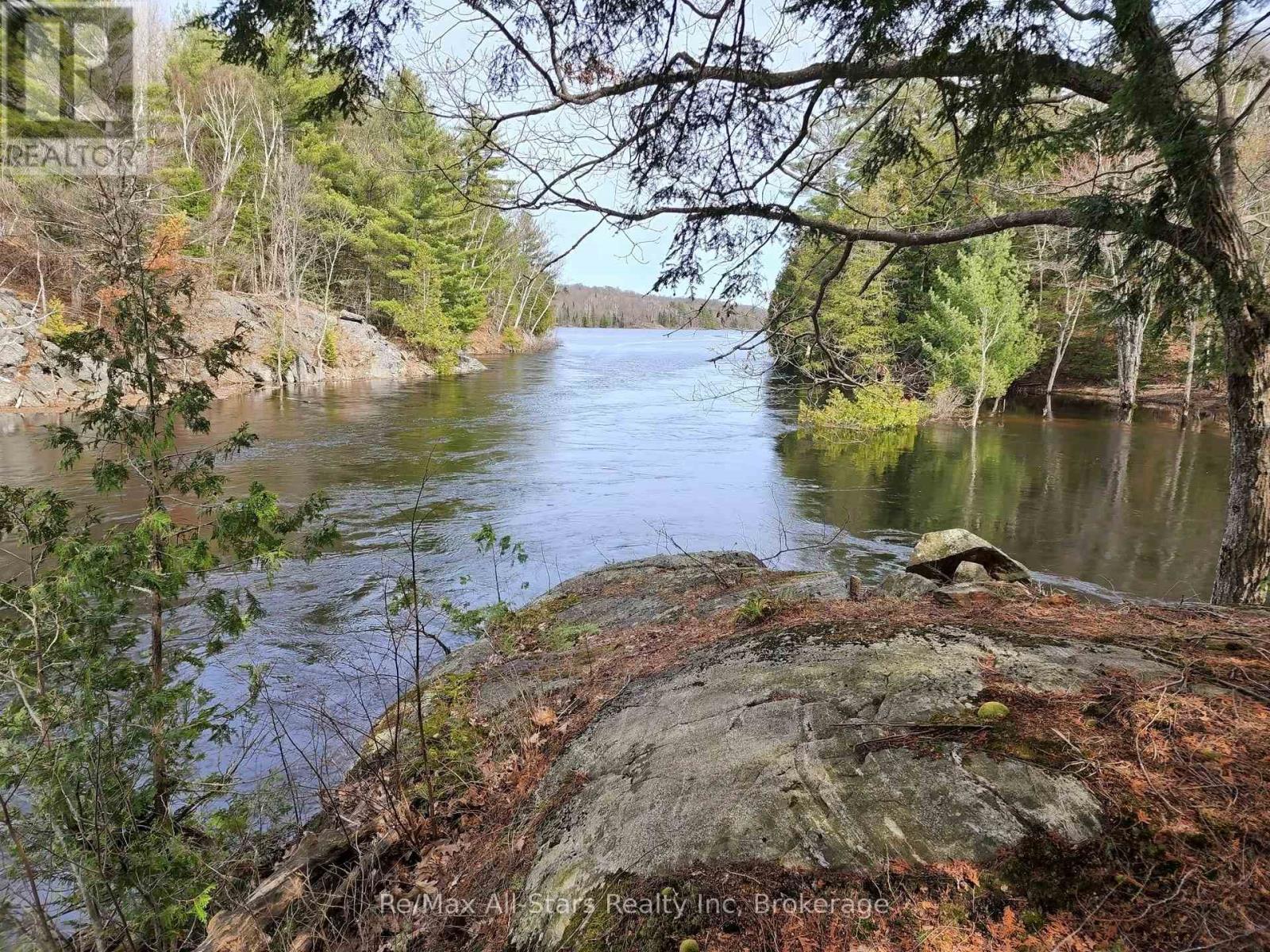 C - 781 Highway 520 Highway, Whitestone, Ontario  P0A 1G0 - Photo 2 - X12126947