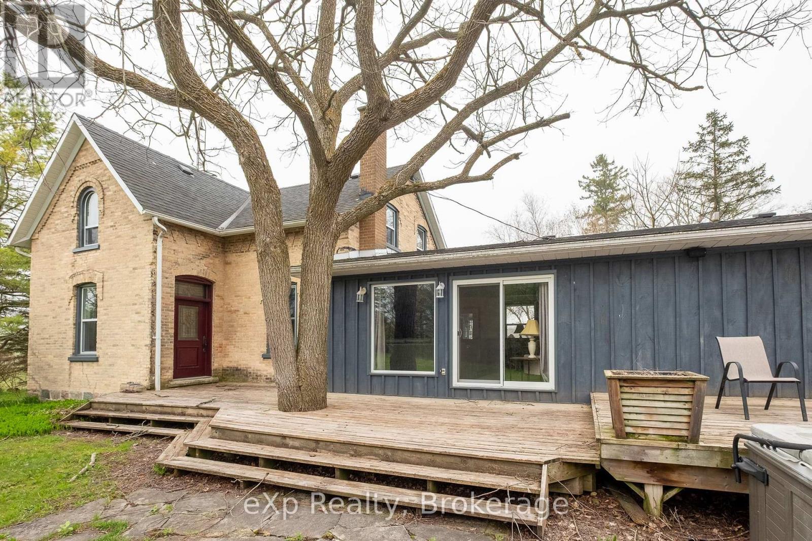 394213 Concession 2, West Grey, Ontario  N0C 1H0 - Photo 31 - X12138100
