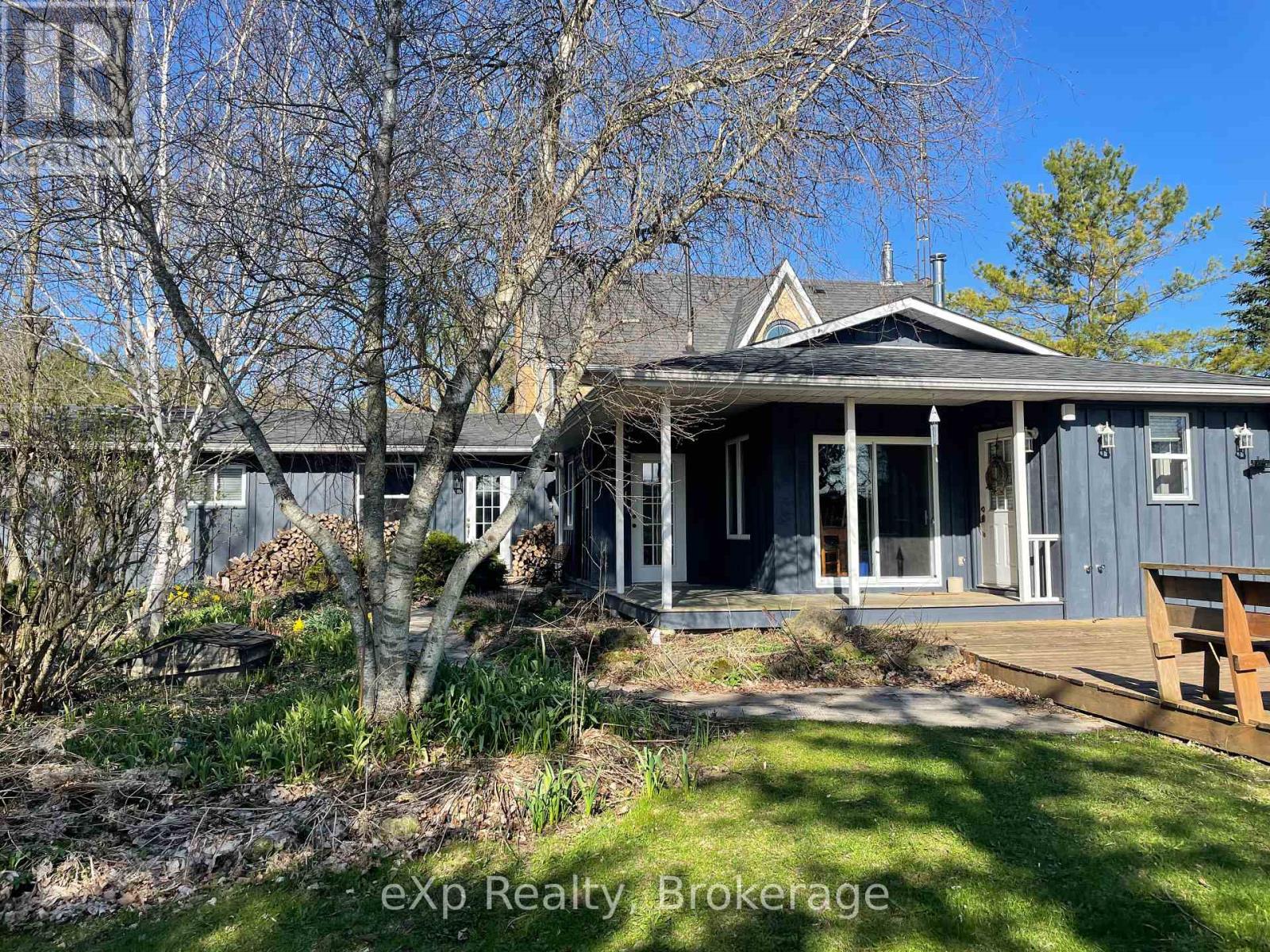 394213 Concession 2, West Grey, Ontario  N0C 1H0 - Photo 33 - X12138100