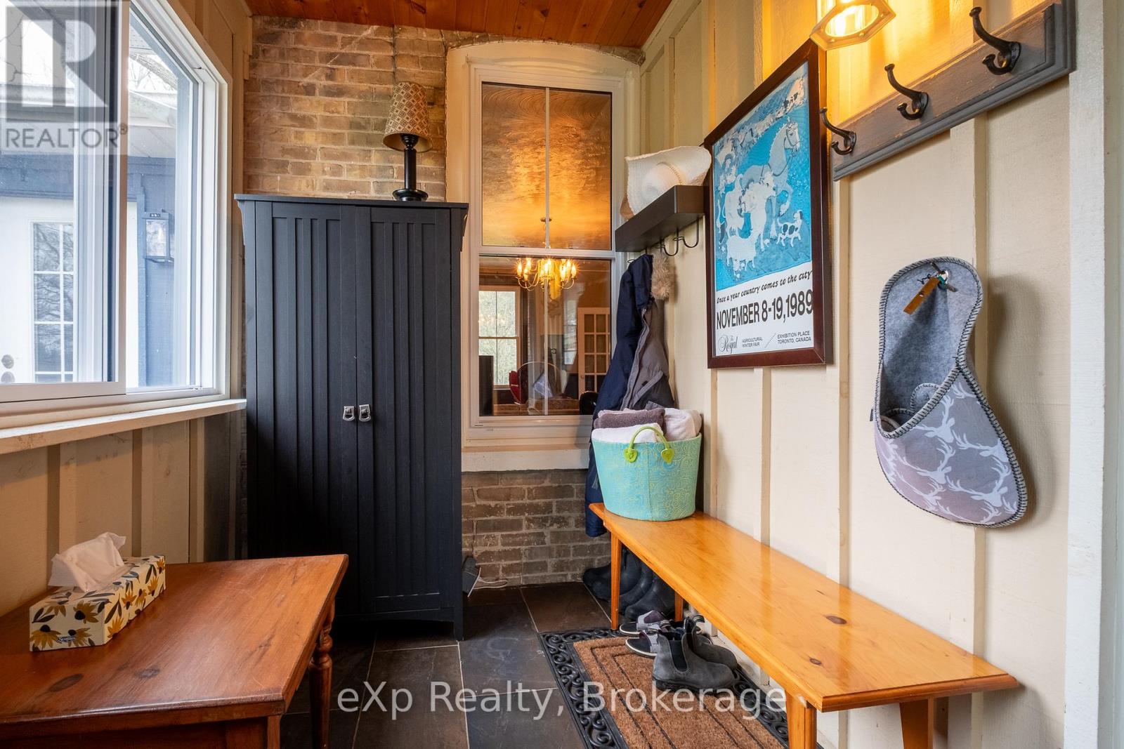 394213 Concession 2, West Grey, Ontario  N0C 1H0 - Photo 6 - X12138100