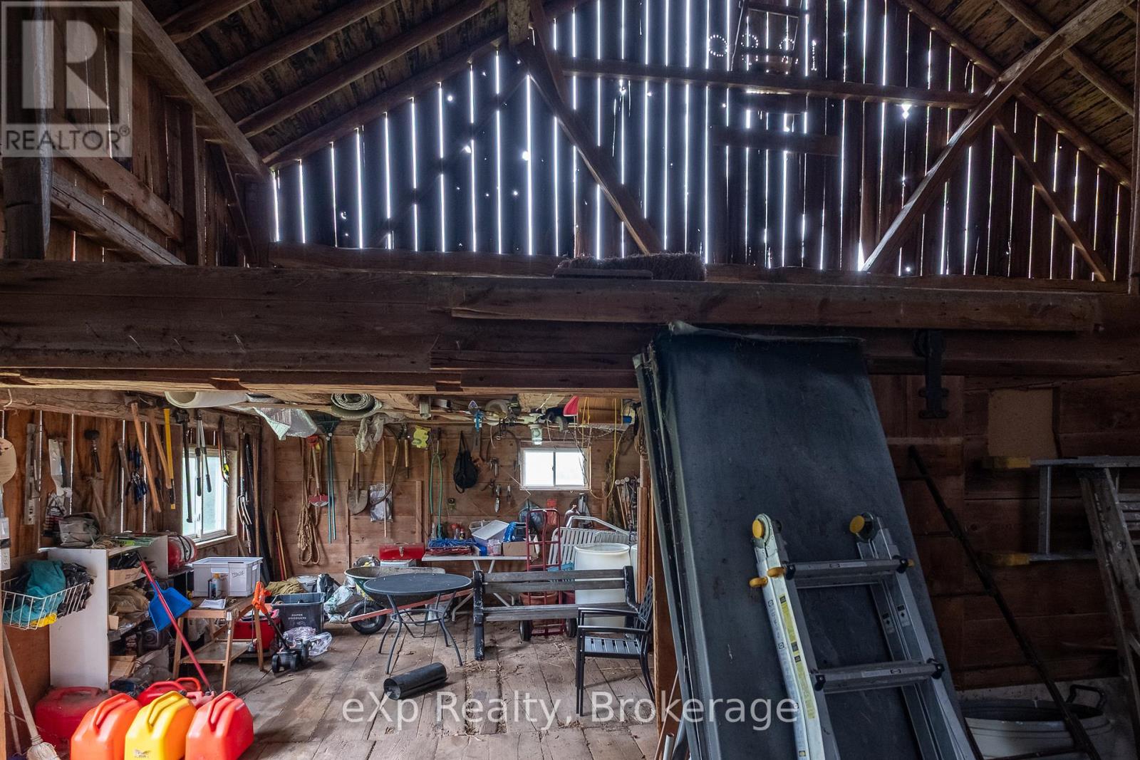 394213 Concession 2, West Grey, Ontario  N0C 1H0 - Photo 44 - X12138100