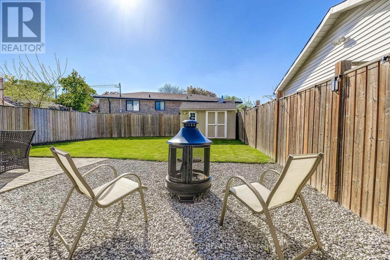 172 Berkindale Drive, Hamilton, Ontario  L8E 1M5 - Photo 33 - X12158161