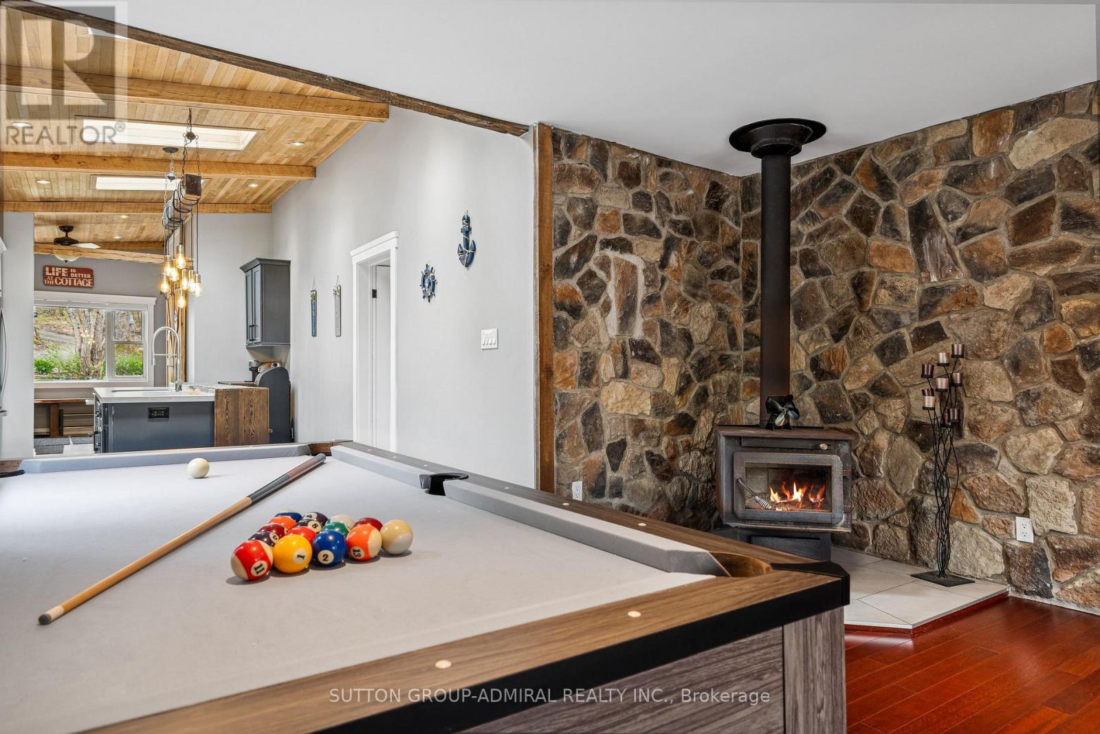 1023 Kirkpatrick Lane, Bracebridge, Ontario  P1L 1X1 - Photo 12 - X12158169
