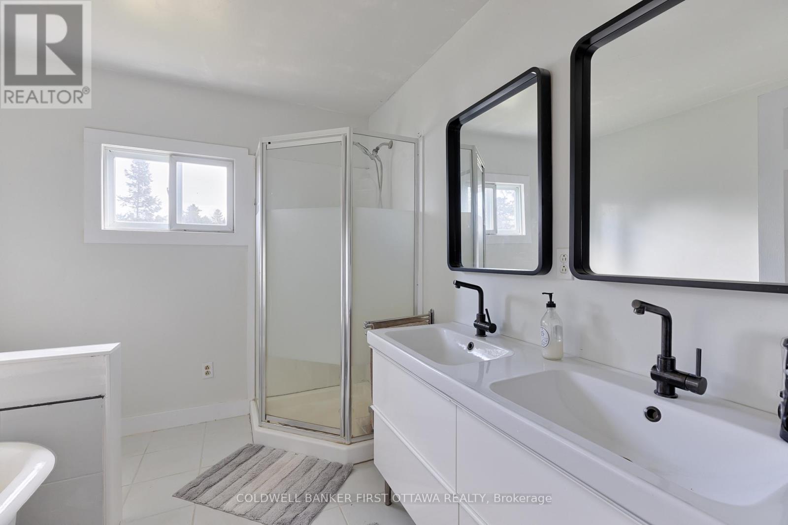 27 Harrison Trail, Greater Madawaska, Ontario  K0J 2R0 - Photo 19 - X12122830