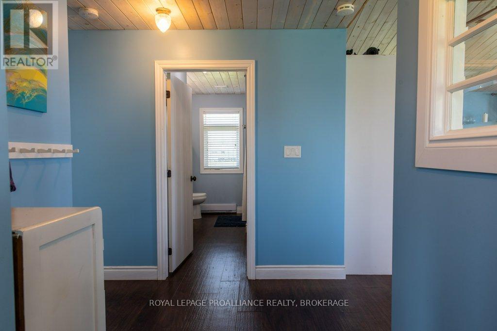 166 Easy Lane, Frontenac Islands (The Islands), Ontario  K0H 2Y0 - Photo 17 - X12158288