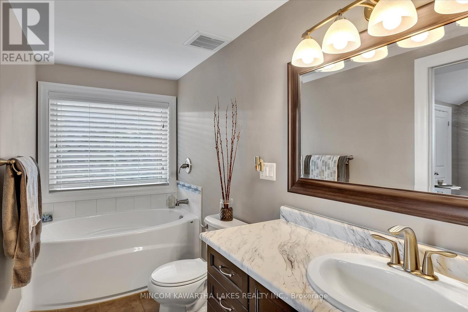 661 Goodwin Terrace, Peterborough North, Ontario  K9J 0H7 - Photo 24 - X12158409