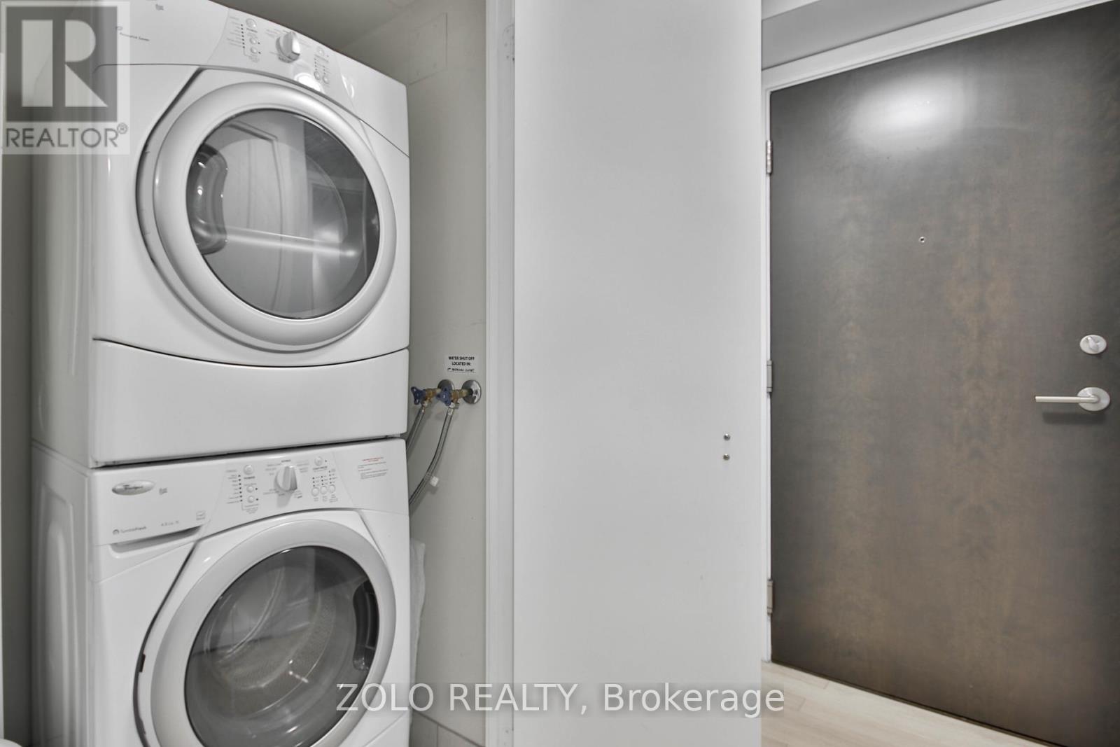 3009 - 125 Village Green Square, Toronto, Ontario  M1S 0G3 - Photo 11 - E12132703