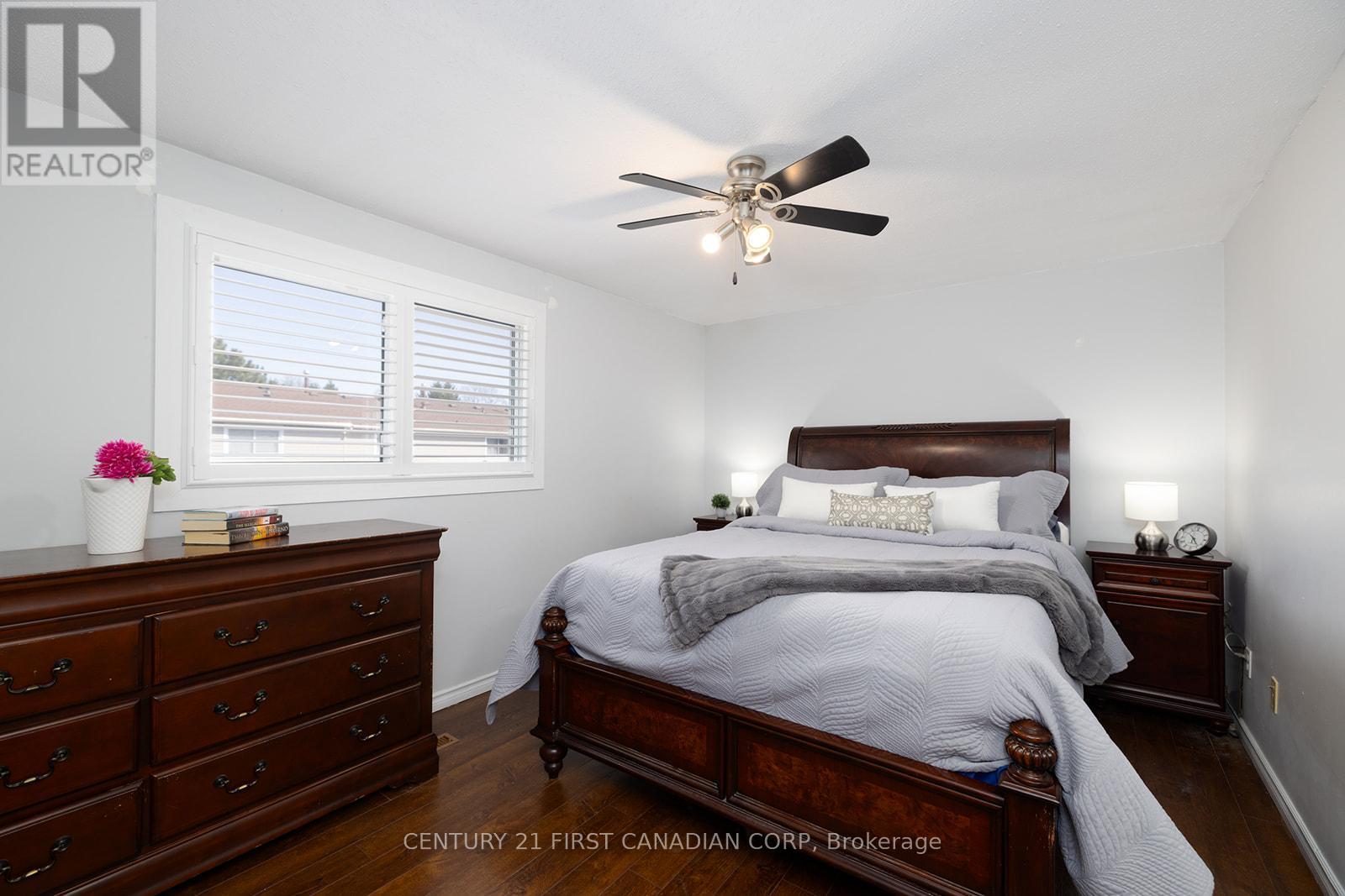 82 - 40 Tiffany Drive, London East (East I), Ontario  N5V 3N3 - Photo 11 - X12158279