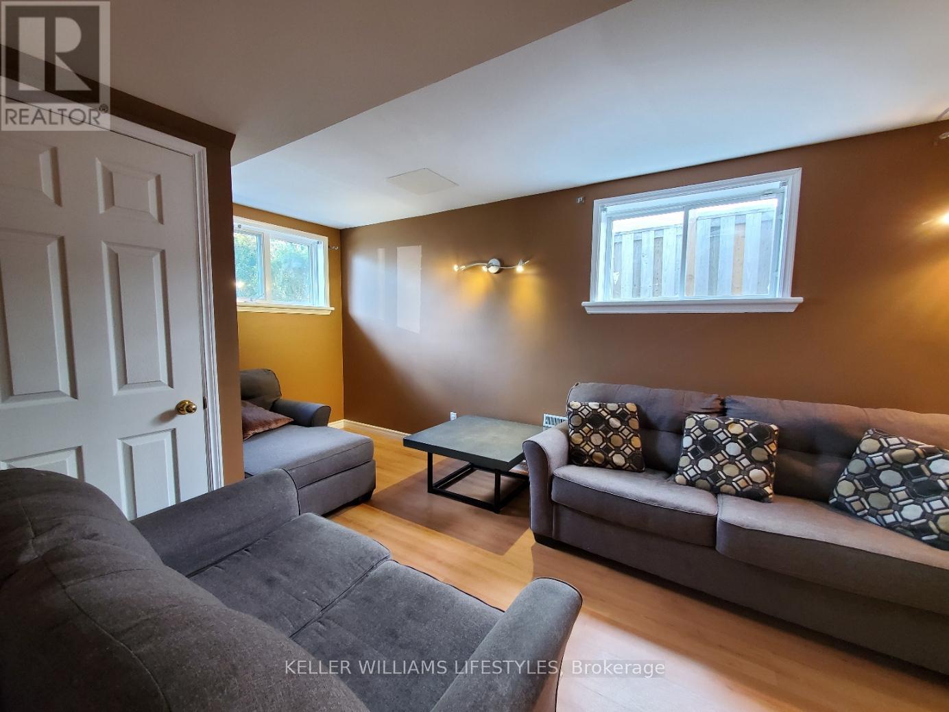89 Sunrise Crescent, London East (East I), Ontario  N5V 4V6 - Photo 15 - X12158282