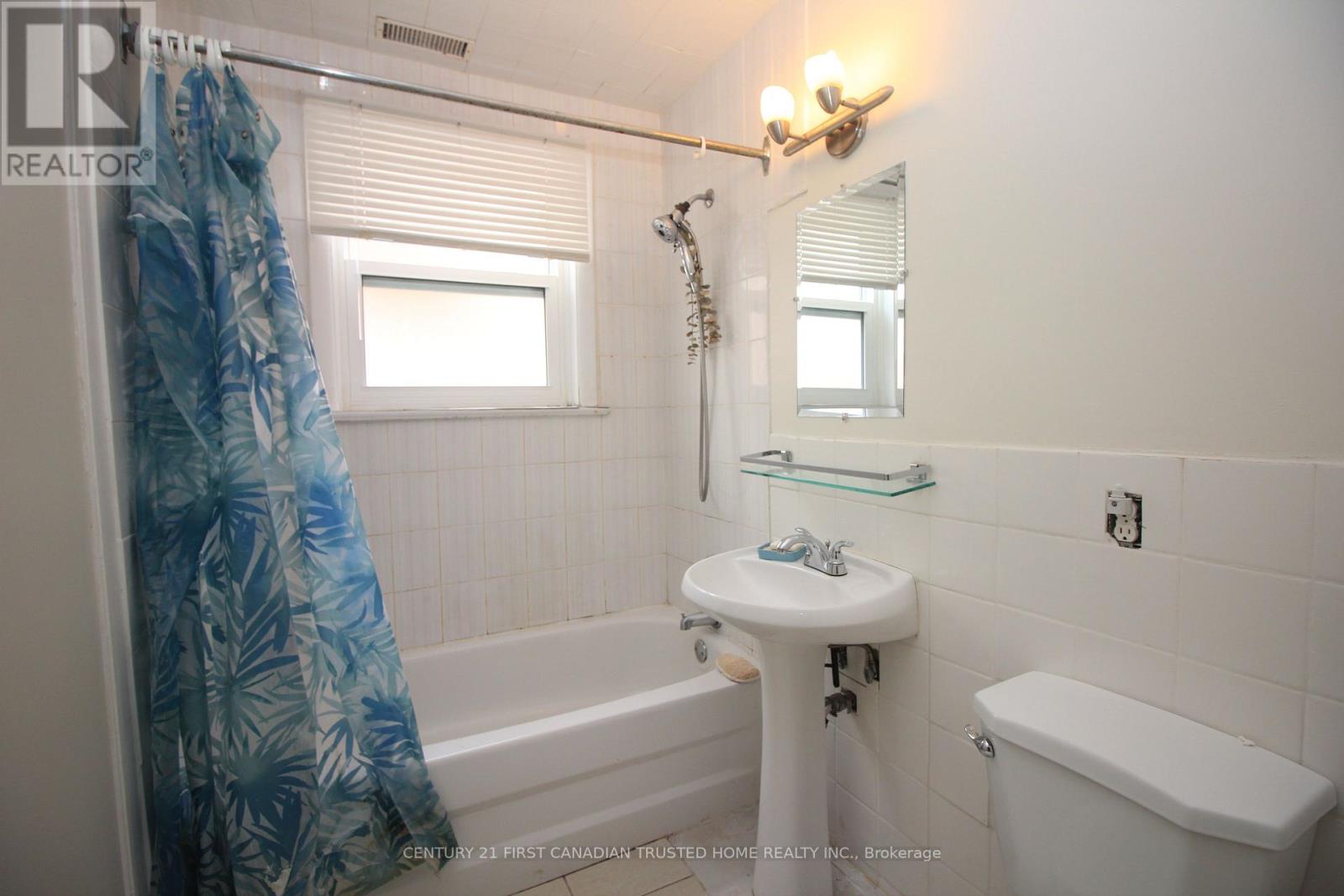 73 Jaqueline Street, London South (South I), Ontario  N5Z 3P8 - Photo 36 - X12158312