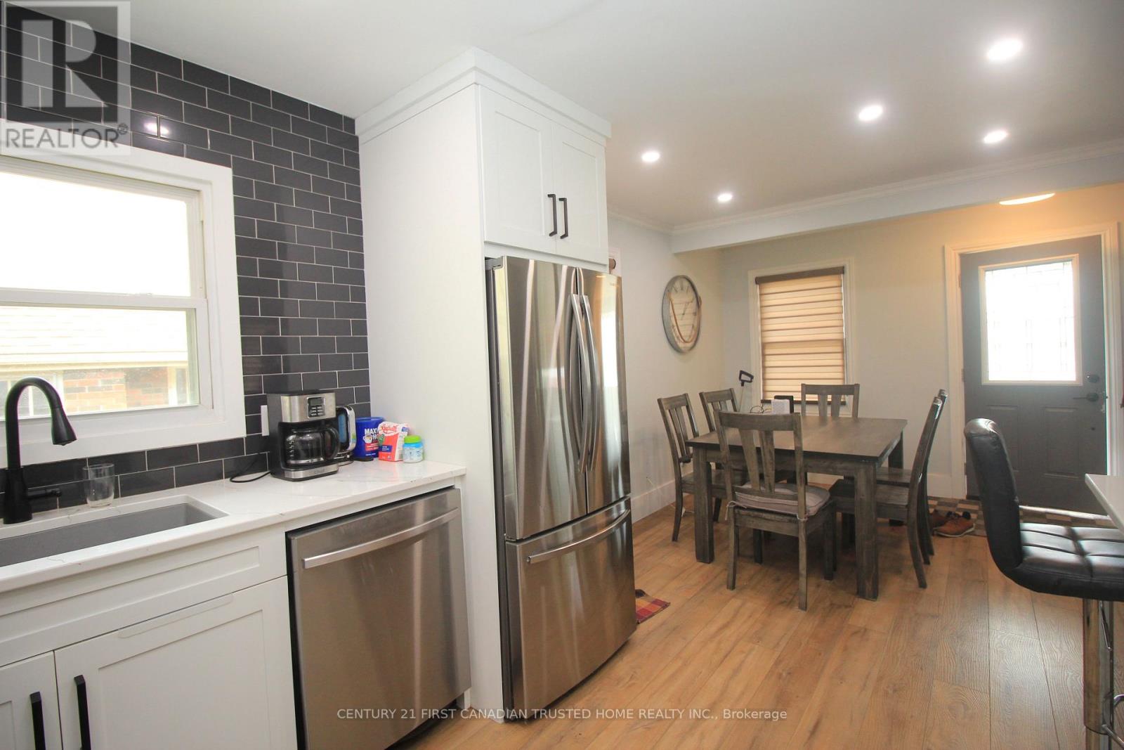 73 Jaqueline Street, London South (South I), Ontario  N5Z 3P8 - Photo 9 - X12158312
