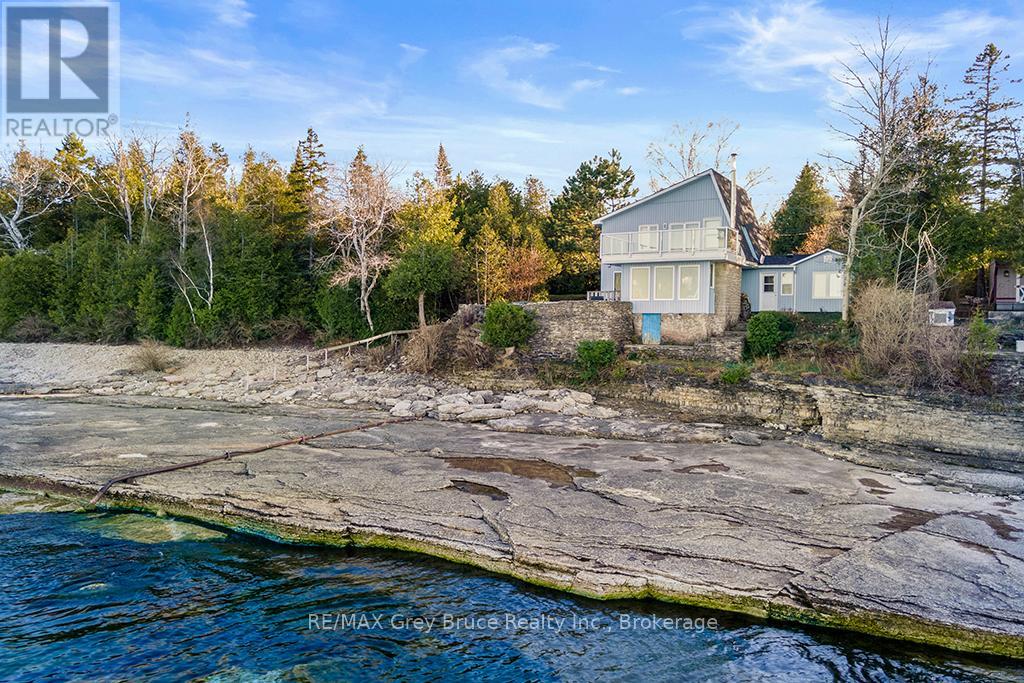 94 Isthmus Bay Road, Northern Bruce Peninsula, Ontario  N0H 1W0 - Photo 23 - X12077070