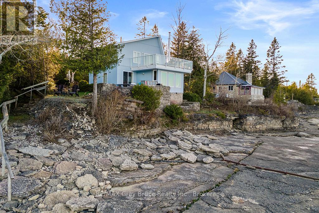 94 Isthmus Bay Road, Northern Bruce Peninsula, Ontario  N0H 1W0 - Photo 21 - X12077070