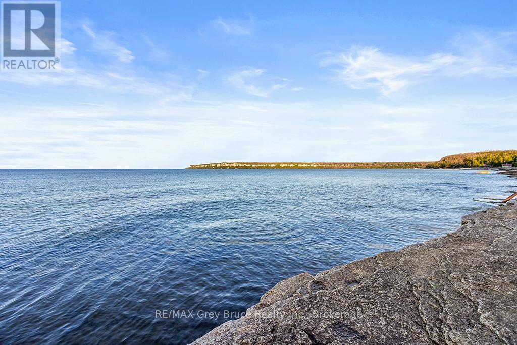 94 Isthmus Bay Road, Northern Bruce Peninsula, Ontario  N0H 1W0 - Photo 20 - X12077070