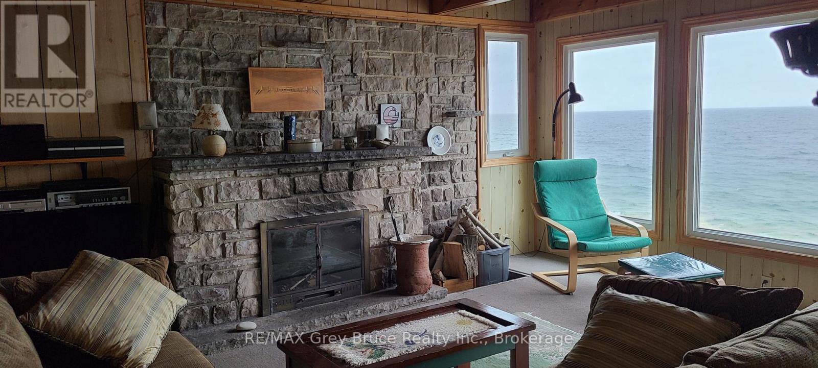 94 Isthmus Bay Road, Northern Bruce Peninsula, Ontario  N0H 1W0 - Photo 38 - X12077070