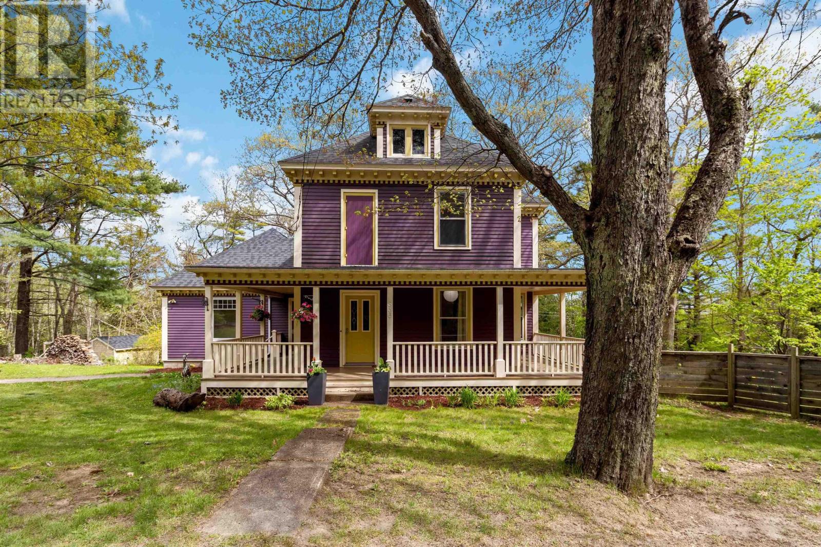 Property at 836 LAHAVE Street image 1