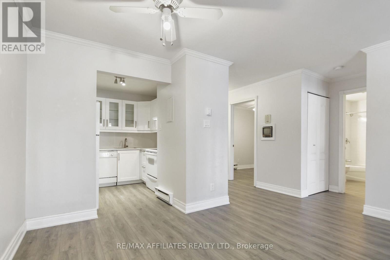 #1 - 160 Bruyere Street, Ottawa, Ontario  K1N 5E1 - Photo 17 - X12158260
