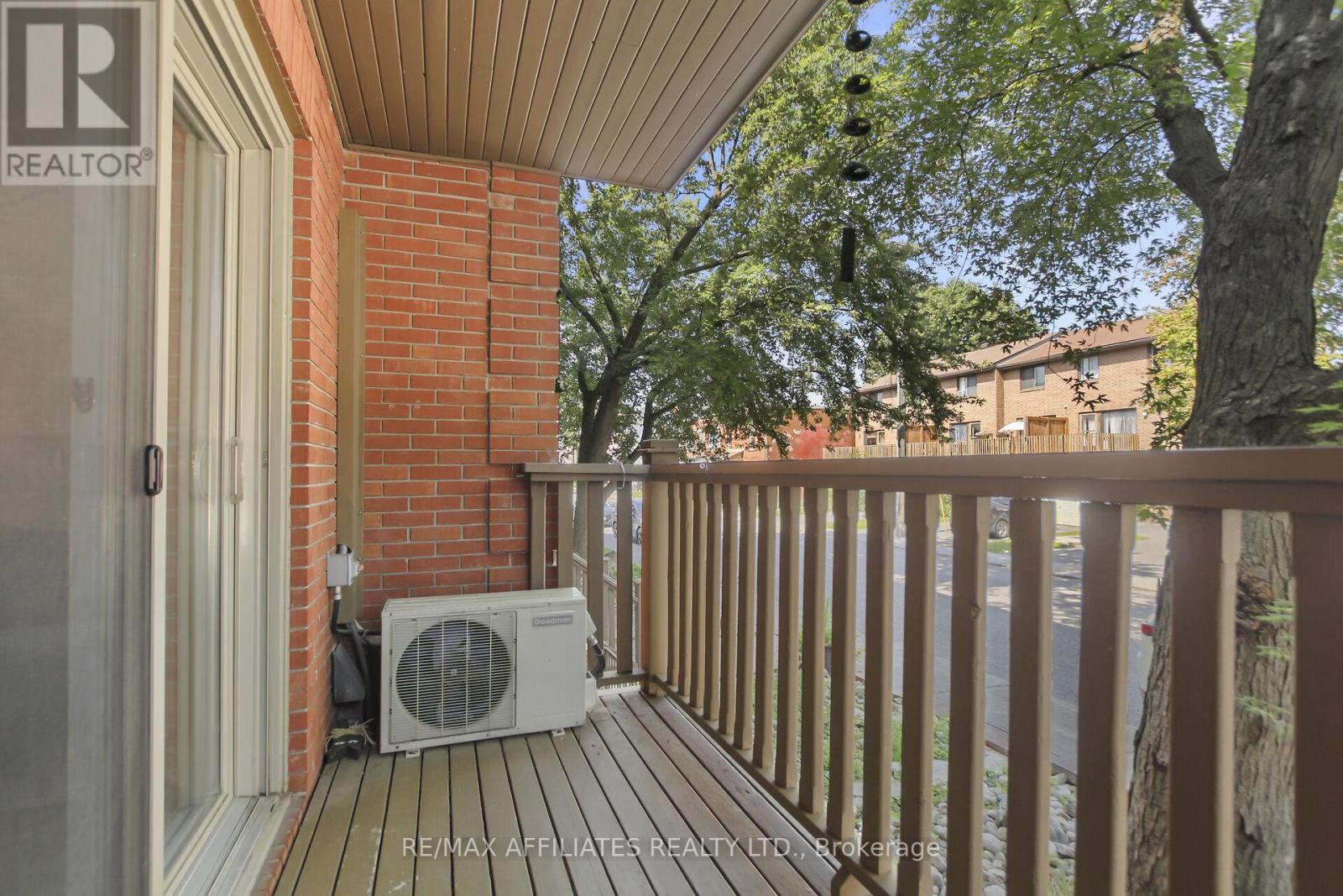 #1 - 160 Bruyere Street, Ottawa, Ontario  K1N 5E1 - Photo 33 - X12158260