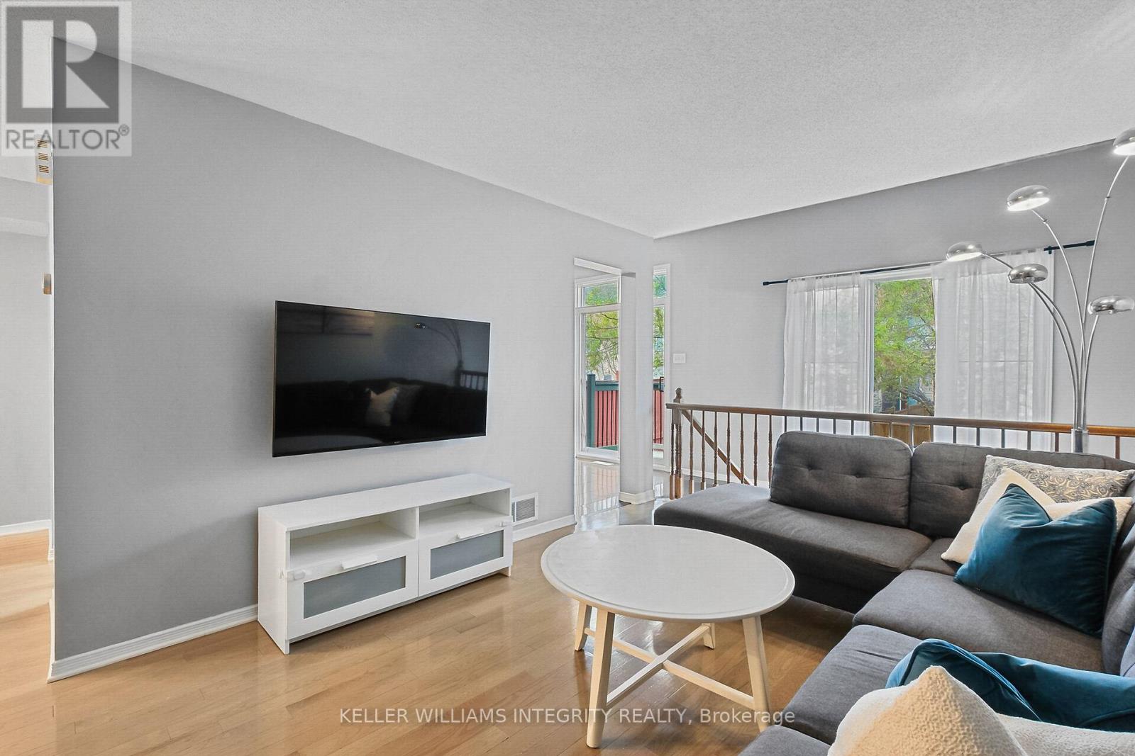 499 Lawler Crescent, Ottawa, Ontario  K4A 3Y4 - Photo 13 - X12158286