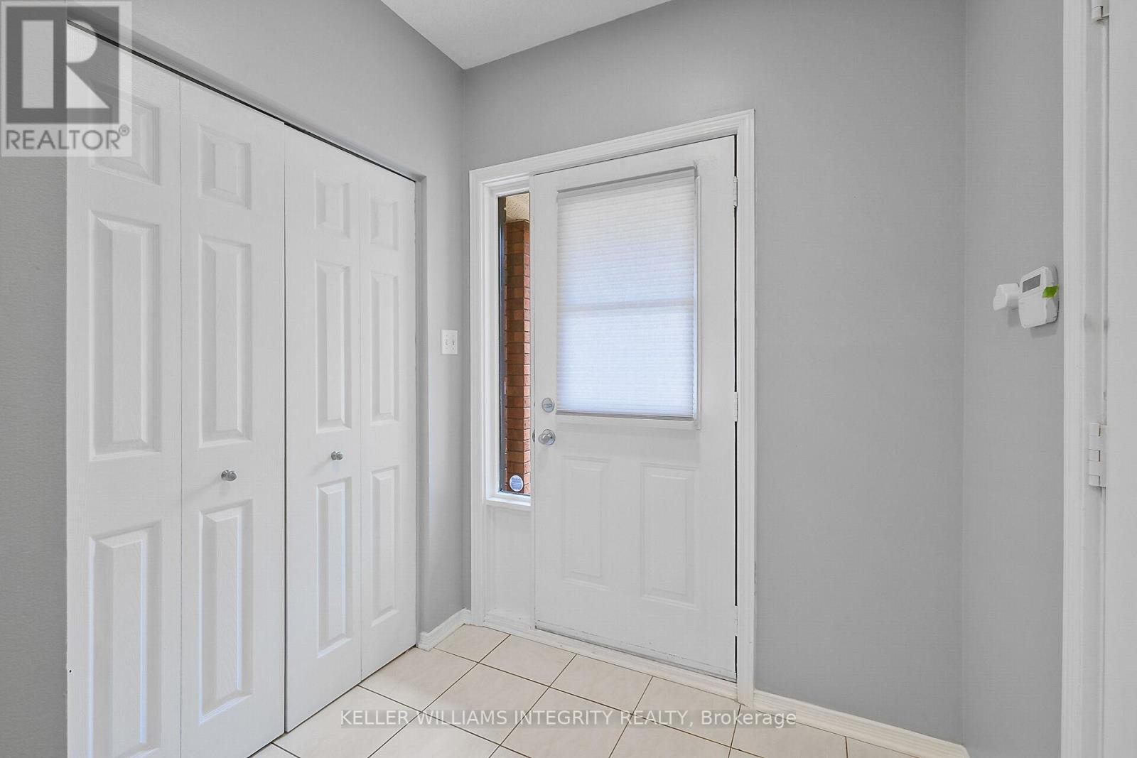 499 Lawler Crescent, Ottawa, Ontario  K4A 3Y4 - Photo 6 - X12158286
