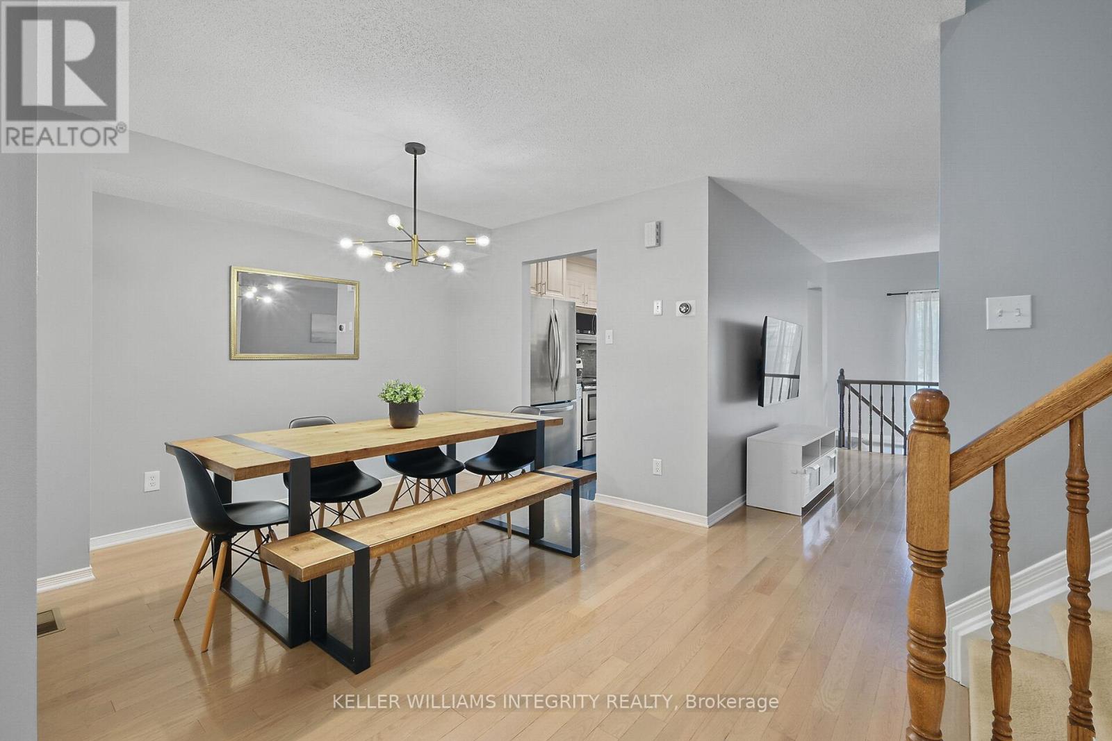 499 Lawler Crescent, Ottawa, Ontario  K4A 3Y4 - Photo 9 - X12158286