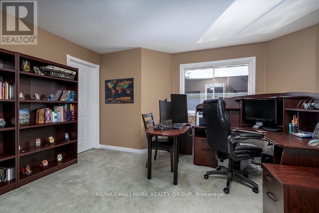 62 Clydesdale Avenue, Ottawa, Ontario  K2M 2M4 - Photo 24 - X12158331