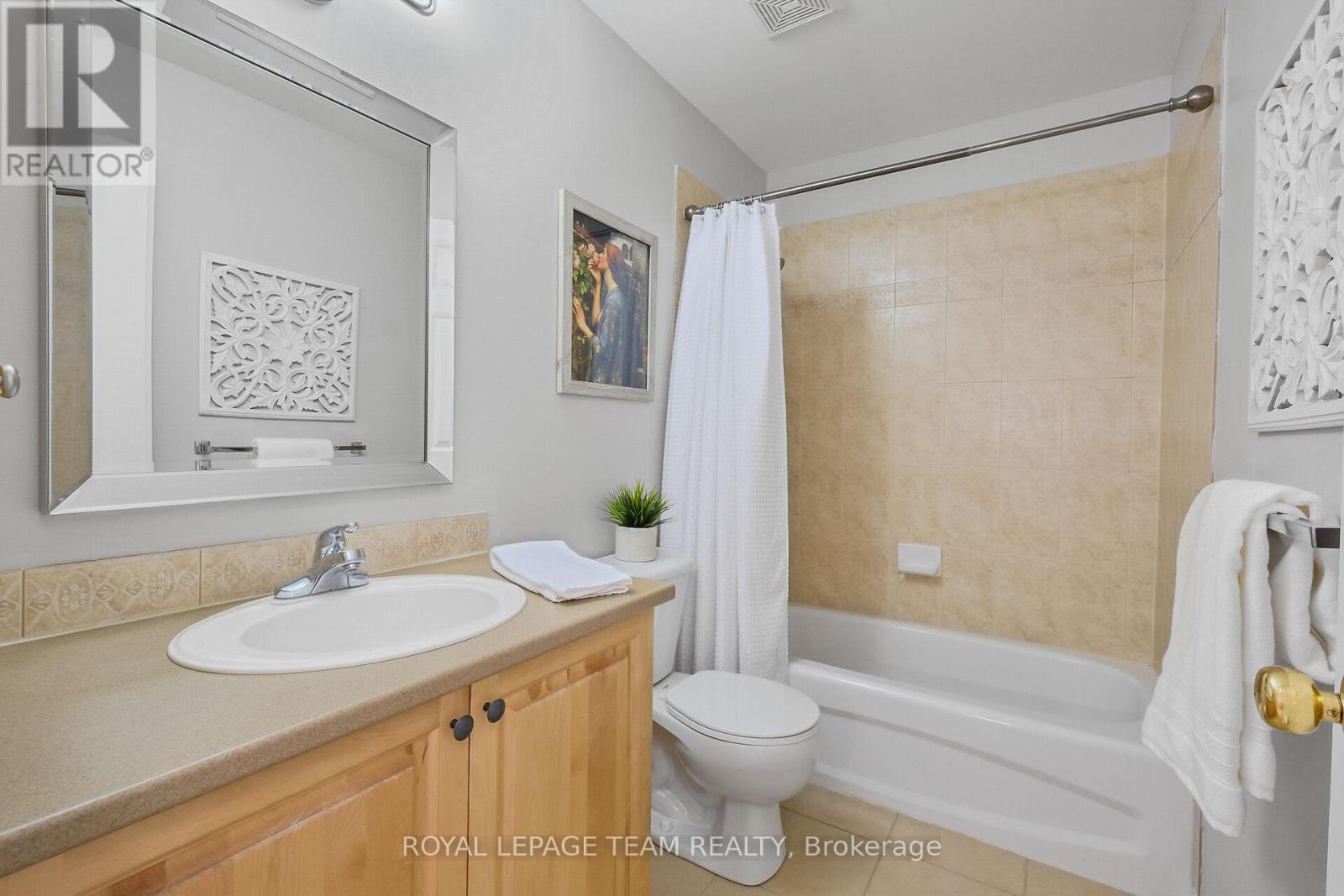 2072 Dunollie Crescent, Ottawa, Ontario  K2W 1H6 - Photo 36 - X12158345