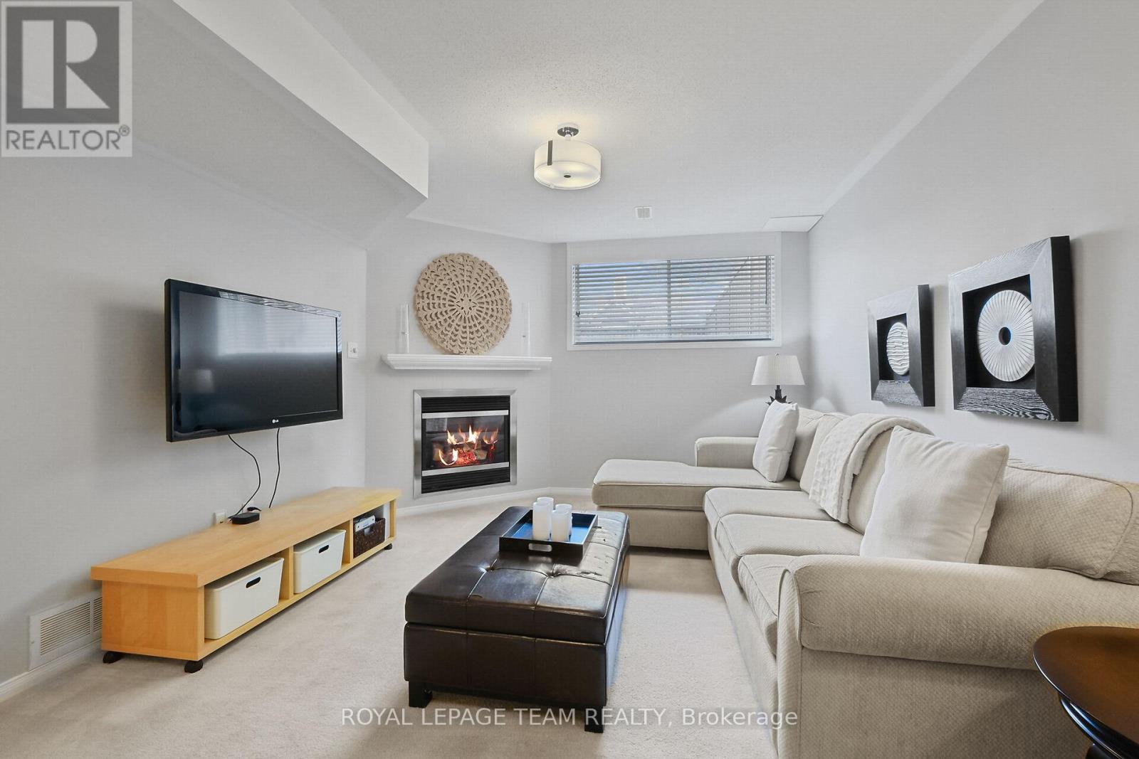 2072 Dunollie Crescent, Ottawa, Ontario  K2W 1H6 - Photo 39 - X12158345