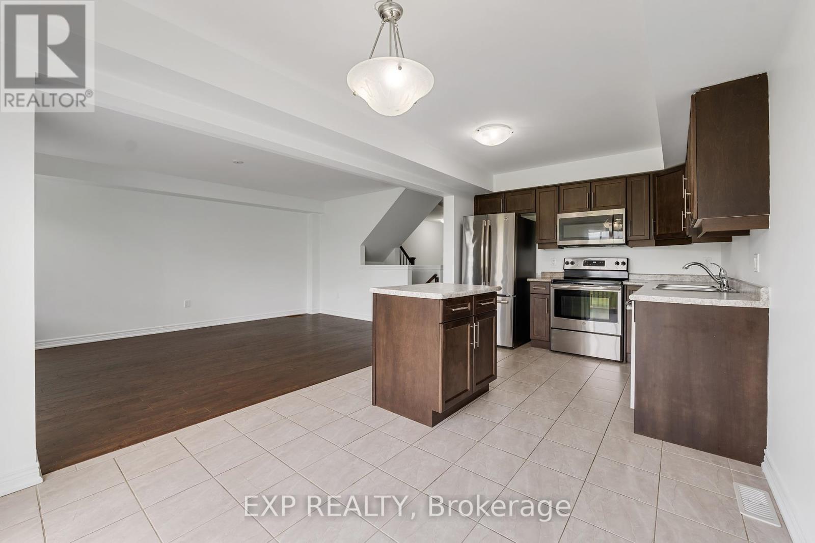 8041 Cole Court, Niagara Falls, Ontario  L2G 0H8 - Photo 13 - X12158310