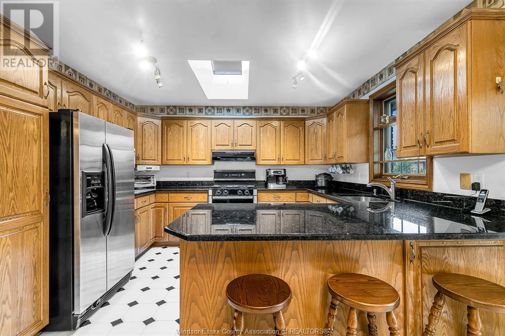 2672 Buttery Street, Windsor, Ontario  N9E 4L7 - Photo 19 - 25012448