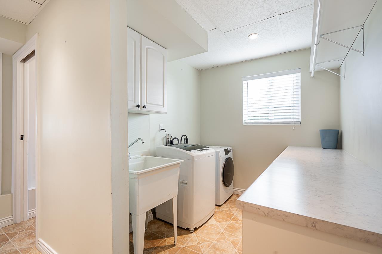 27153 33a Avenue, Langley, British Columbia  V4W 3H5 - Photo 21 - R3004219