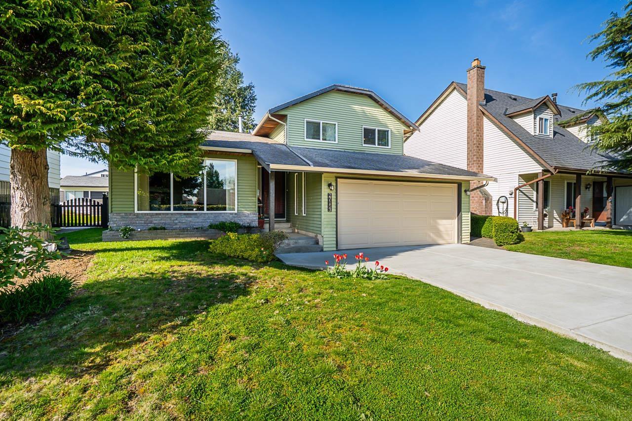 27153 33a Avenue, Langley, British Columbia  V4W 3H5 - Photo 2 - R3004219