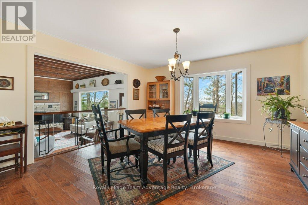 14 Avenue Road, Parry Sound, Ontario  P2A 2A7 - Photo 26 - X12158291