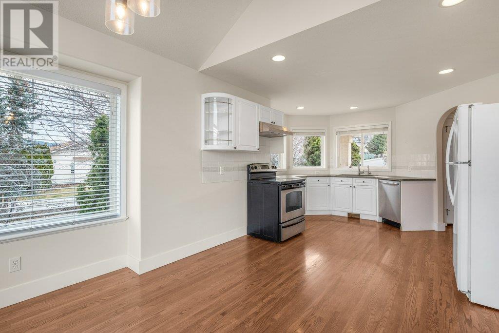 974 Mt. Beaven Place, Vernon, BC V1B2Y8