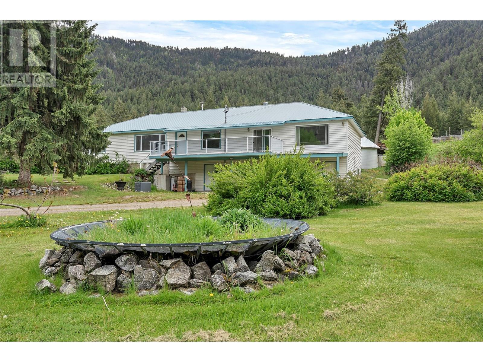 1167 Highway 3, Princeton, British Columbia  V0X 1W0 - Photo 4 - 10348545