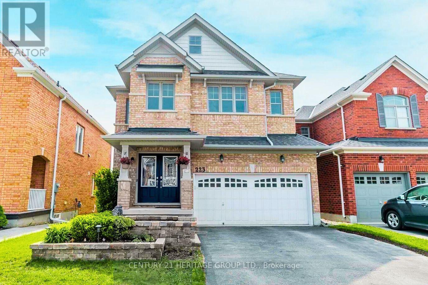 223 ARMSTRONG CRESCENT W, Bradford West Gwillimbury, Ontario