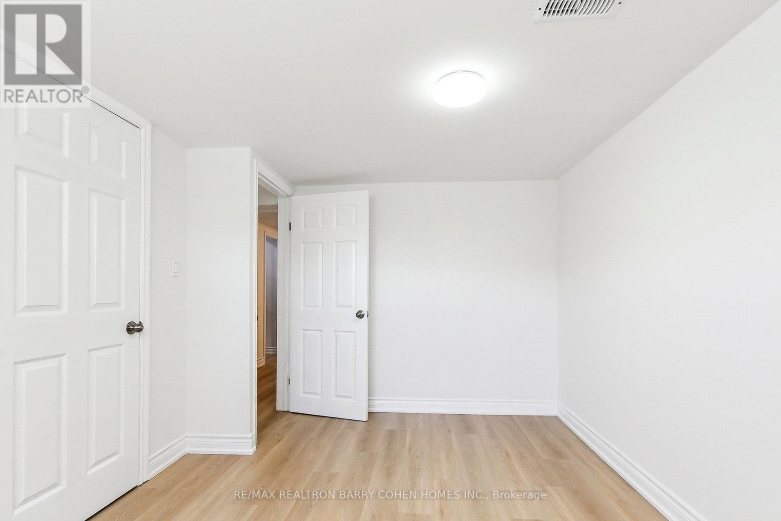44 Broadlands Boulevard, Toronto, Ontario  M3A 1J3 - Photo 15 - C12158280