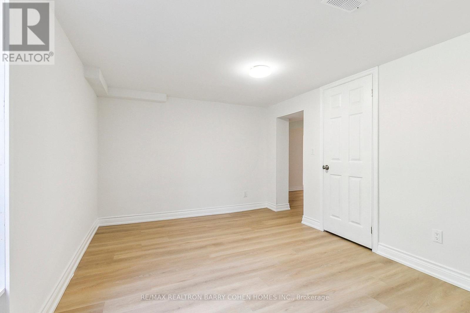 44 Broadlands Boulevard, Toronto, Ontario  M3A 1J3 - Photo 21 - C12158280