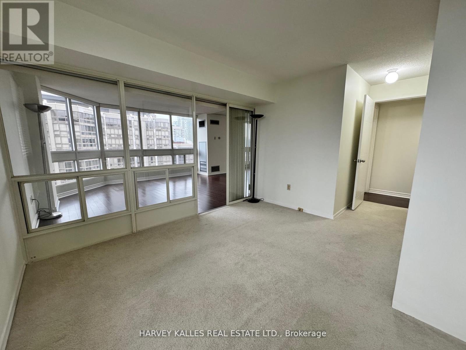 1706 - 5 Kenneth Avenue, Toronto, Ontario  M2N 6M7 - Photo 14 - C12158304