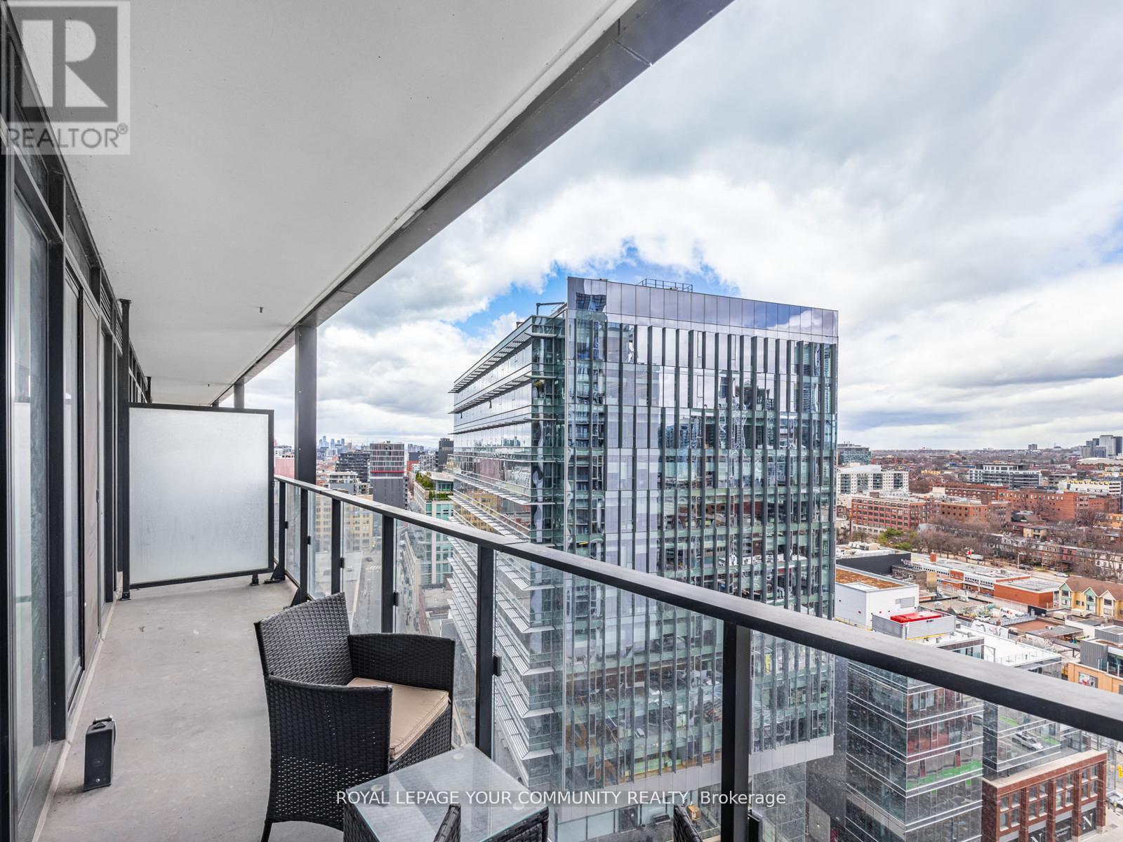 1604 - 125 Peter Street, Toronto, Ontario  M5V 0M2 - Photo 6 - C12158306
