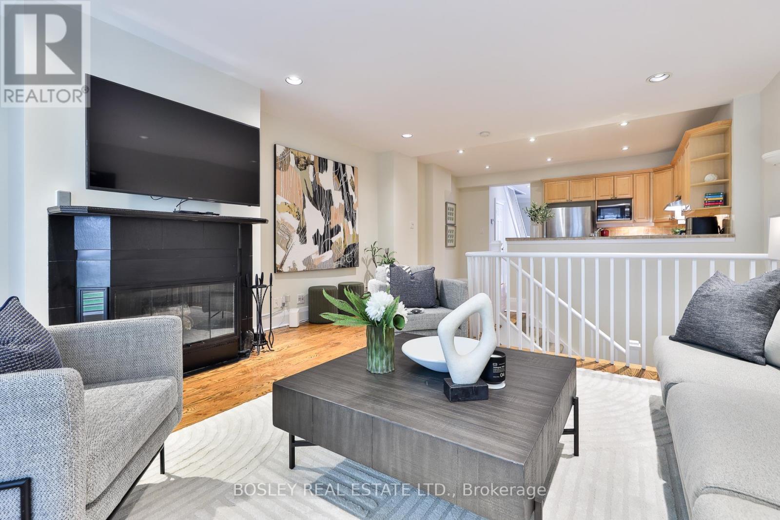 34 Taunton Road, Toronto, Ontario  M4S 2P1 - Photo 17 - C12158320