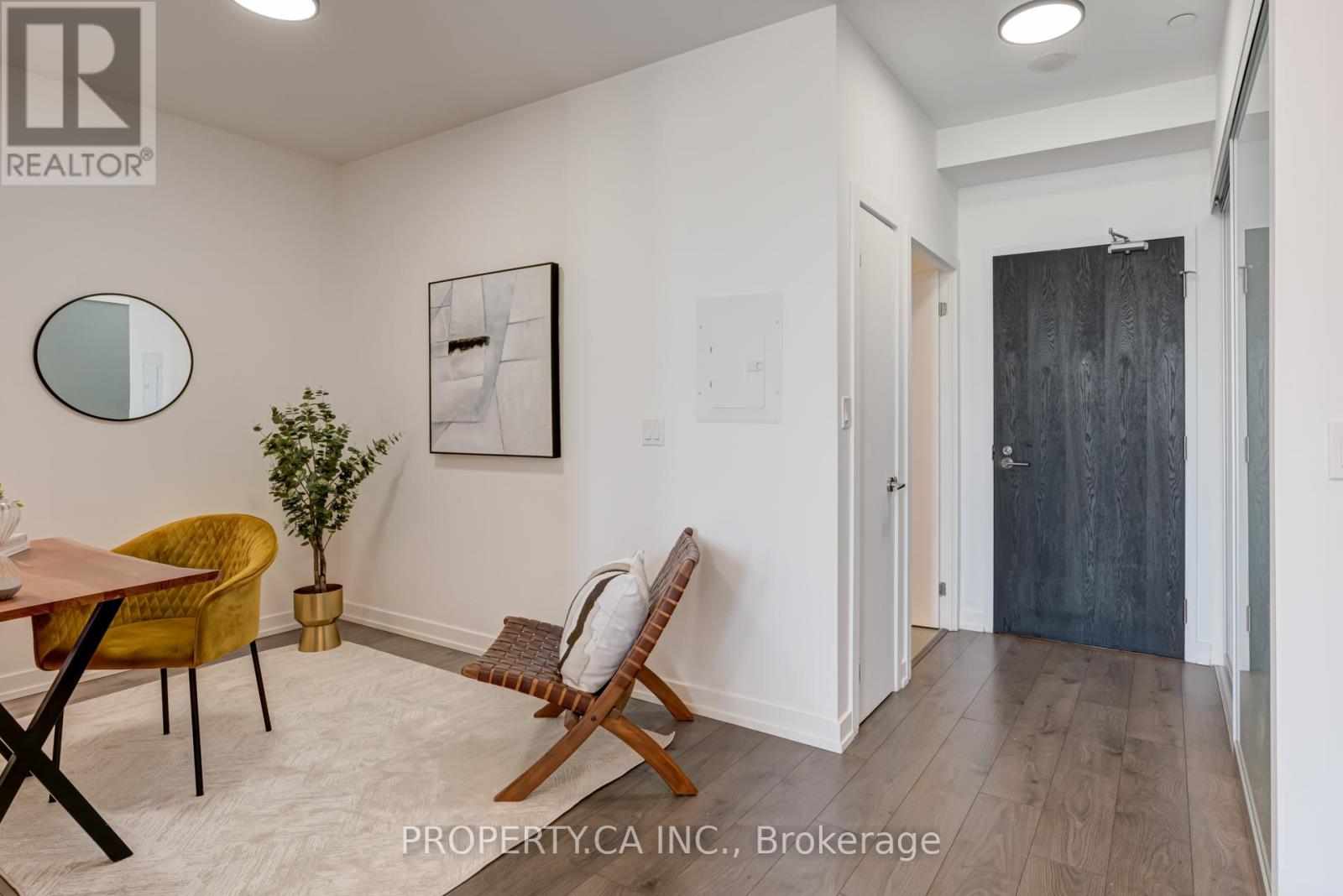715 - 297 College Street, Toronto, Ontario  M5T 0C2 - Photo 2 - C12158342