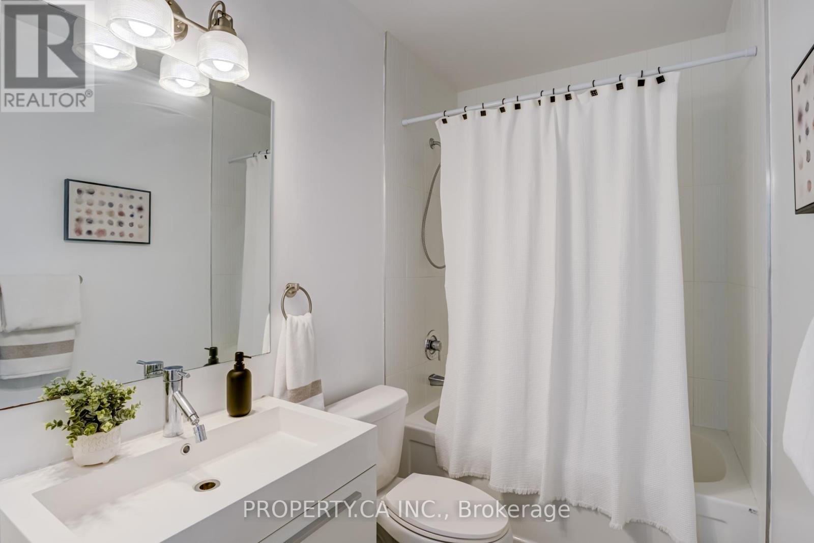 715 - 297 College Street, Toronto, Ontario  M5T 0C2 - Photo 31 - C12158342